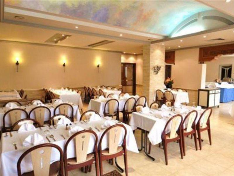 Hotel Wassim Фес Екстериор снимка
